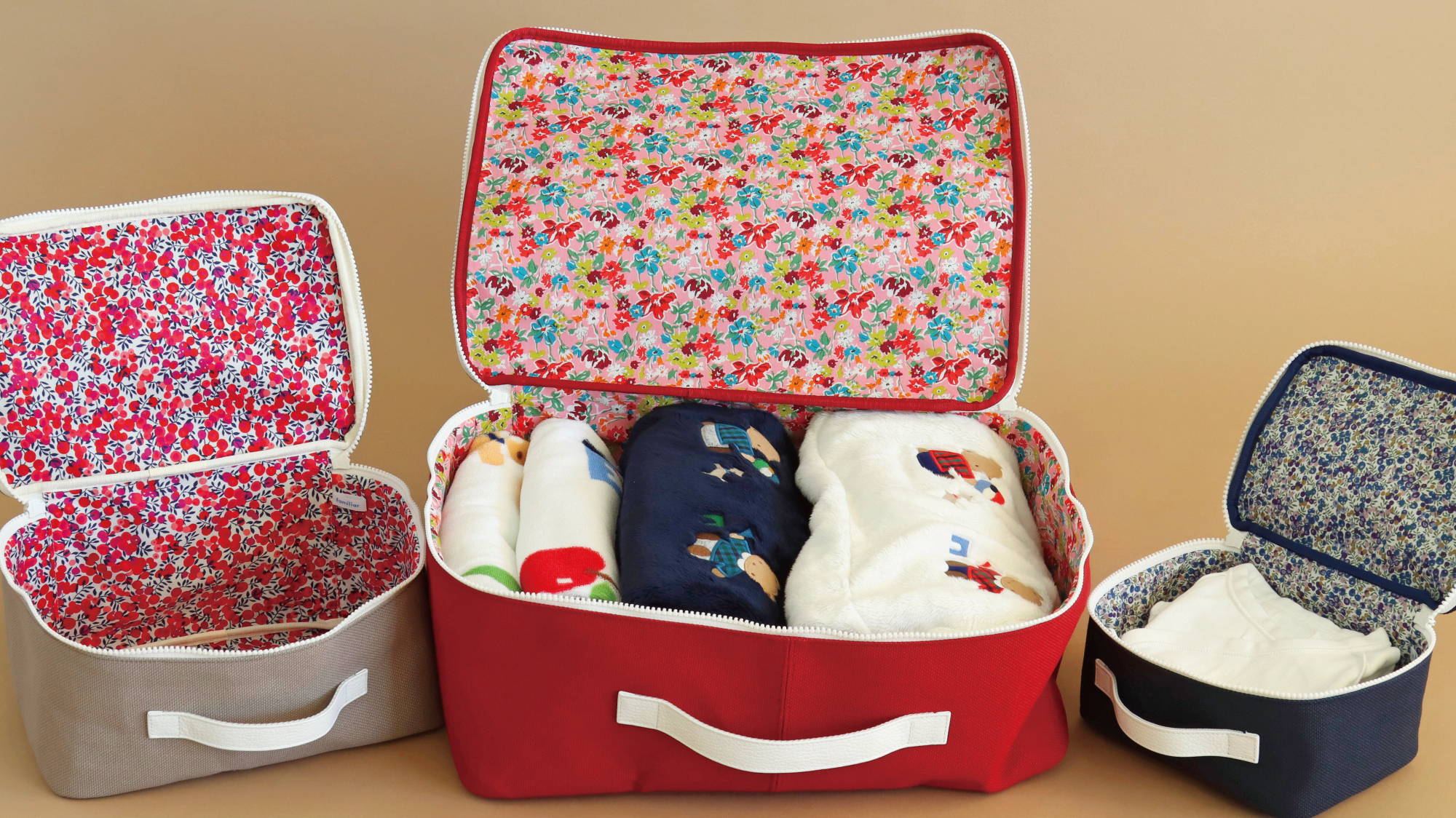 カスタマイズバニティケース | ファミリア公式サイト