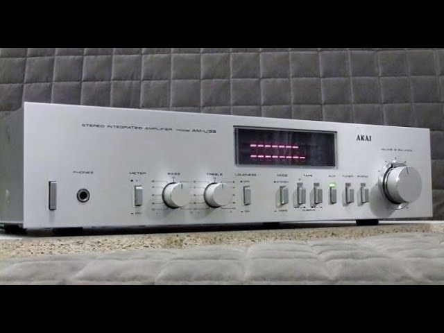 AKAI AM-U33 Amplifier. What's inside? Selector and potentiometer