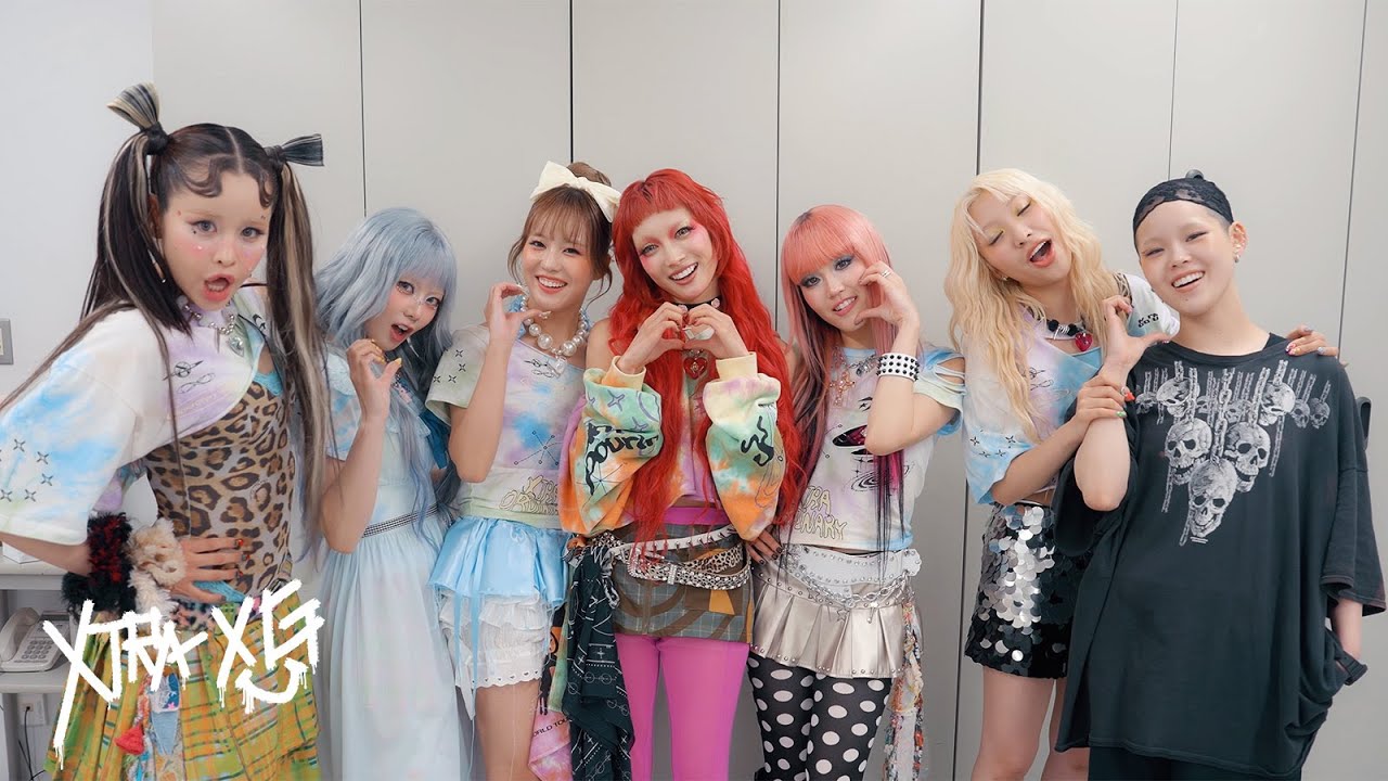 XTRA XG #73 (XG 1st WORLD TOUR “The first HOWL” Additional Japan