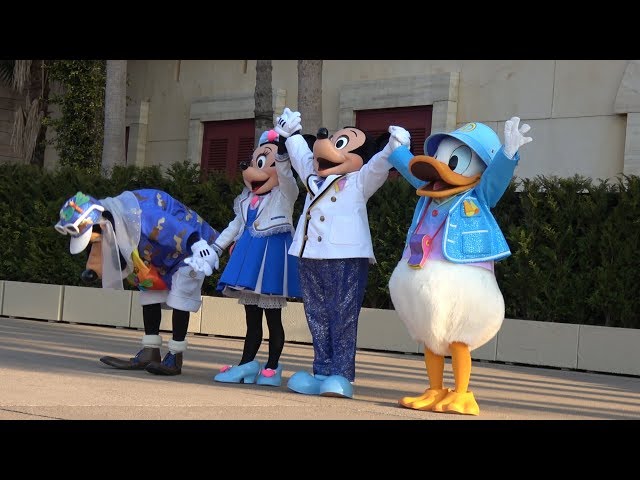 TDS 朝のエントランス・グリお見送り「ミッキー、ミニーにドナルドと