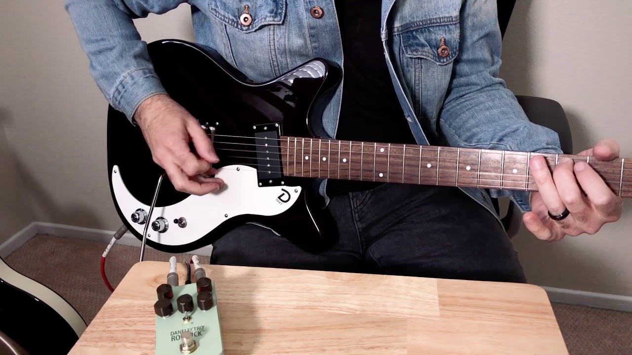 Danelectro 'Roebuck™' - YouTube