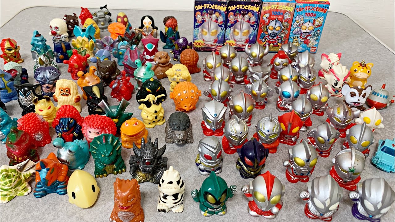 ウルトラマン怪獣とウルトラ警備隊指輪人形80体まとめ売り