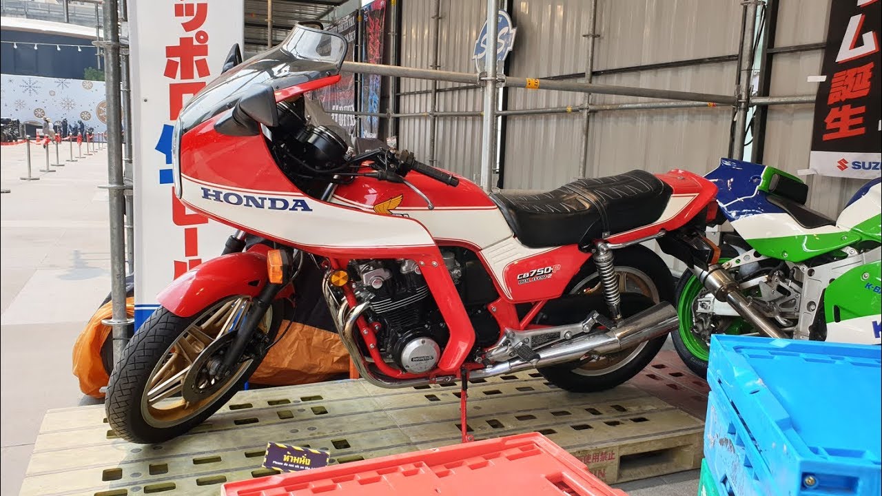 アオシマ CB750F BOLD'OR-2 1981 1:12 Honda CB750F Bold'or-2 | AOS