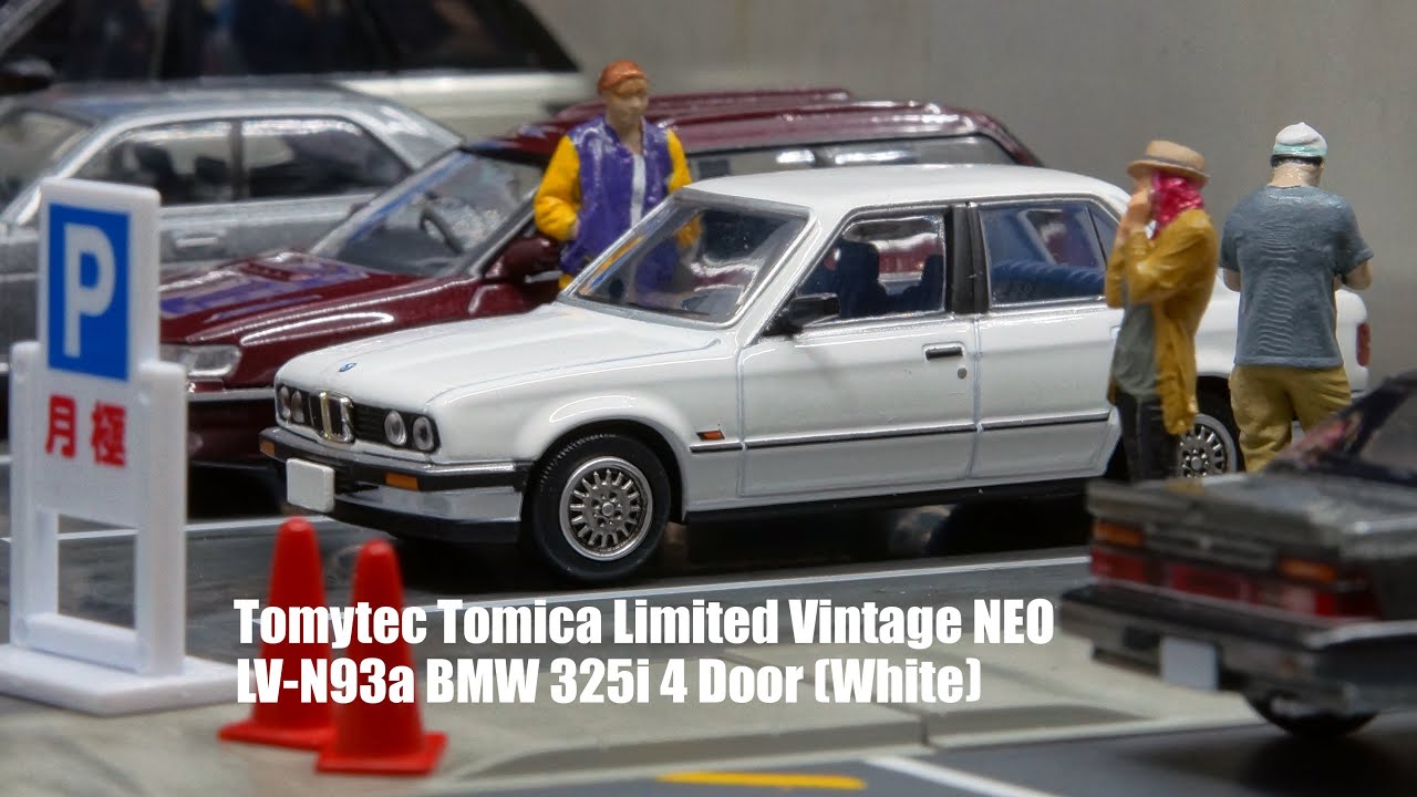 Tomytec Tomica Limited Vintage NEO 1/64 LV-N93a BMW 325i 4 Door