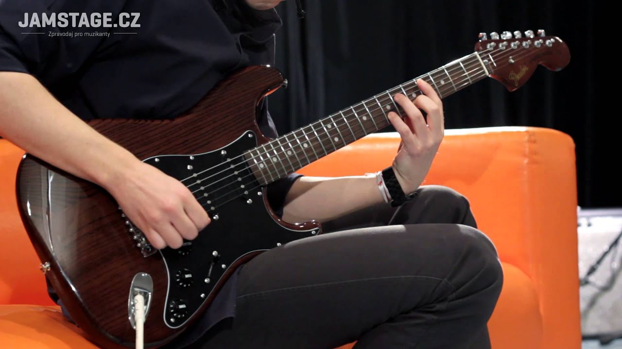 Fender Japan Stratocaster ST71/ASH - Walnut - YouTube