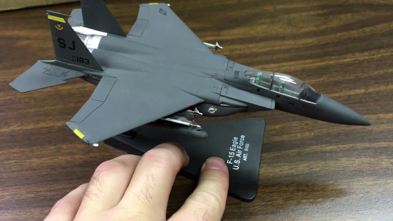 FRANKLIN MINT 1/100 F-15 STRIKE EAGLE REVIEW - YouTube