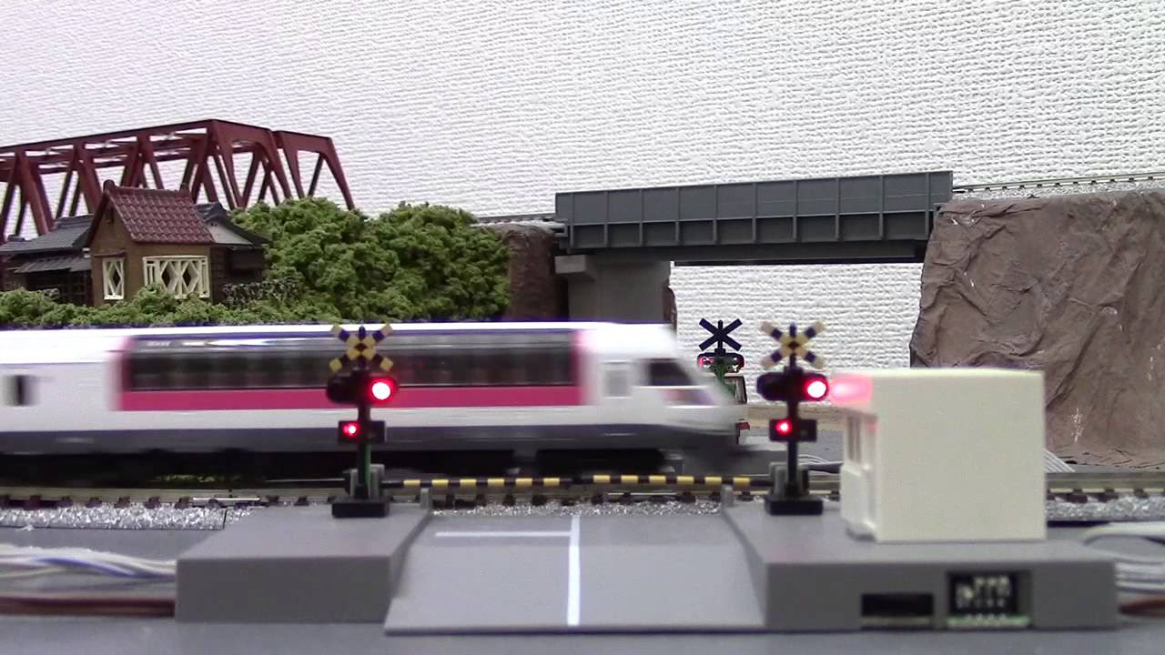 Nゲージ】5569 TCS自動踏切Ⅱ【TOMIX】 - YouTube