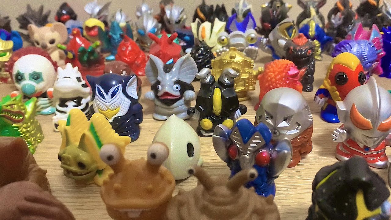 ウルトラマンシリーズソフビ・指人形 総数約130個セット まとめ売り