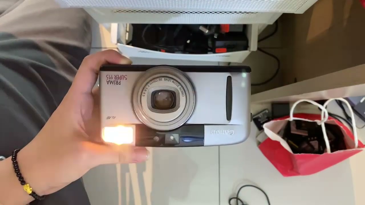 Test & tutorial video on the legendary Canon Autoboy S - YouTube