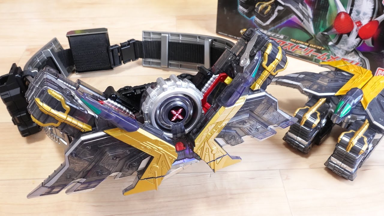 本体カラーも変身音もアップデート！プレバン限定 エクストリーム