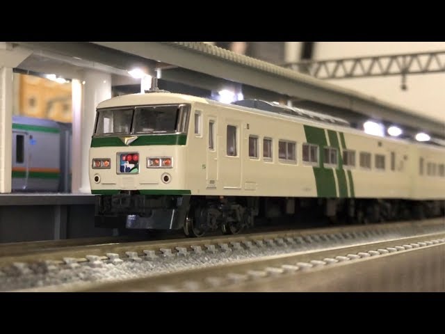 60fps!!】Nゲージ KATO 185系 A8編成 リバイバル踊り子色 走行動画