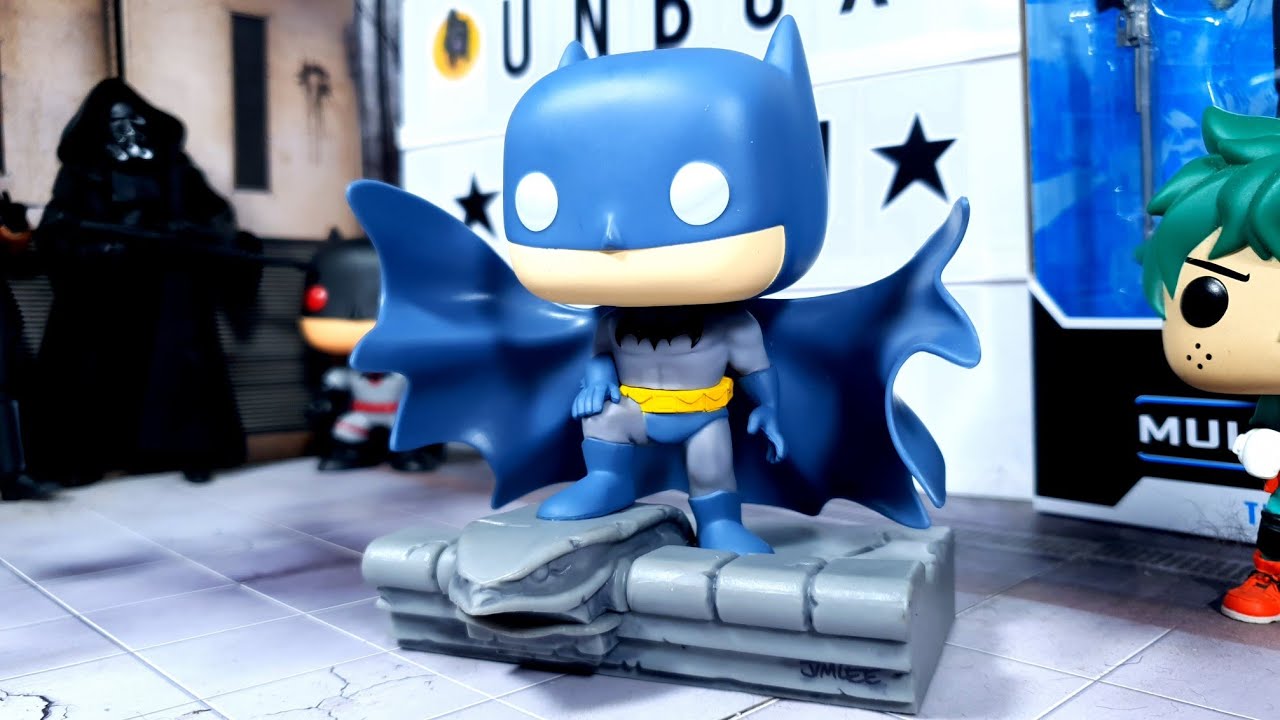 Funko POP! Batman (Hush) Deluxe Jim Lee Collection - GeekAlerts