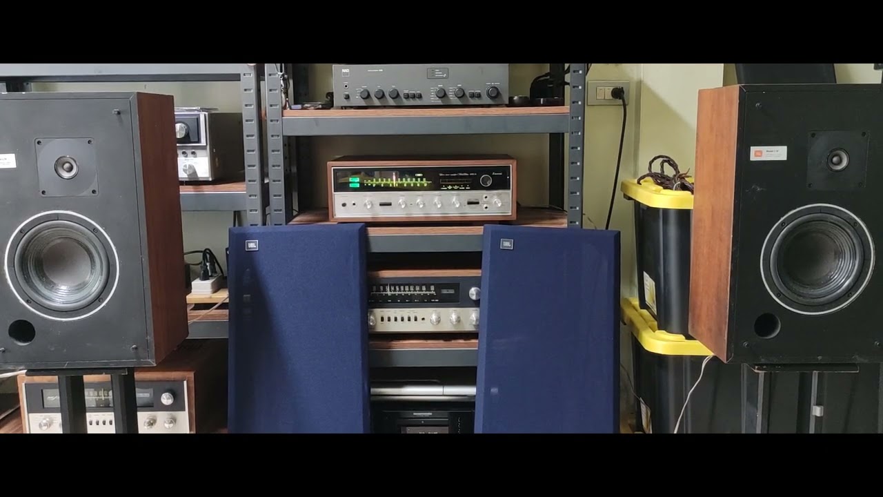 JBL L19 Speakers - YouTube