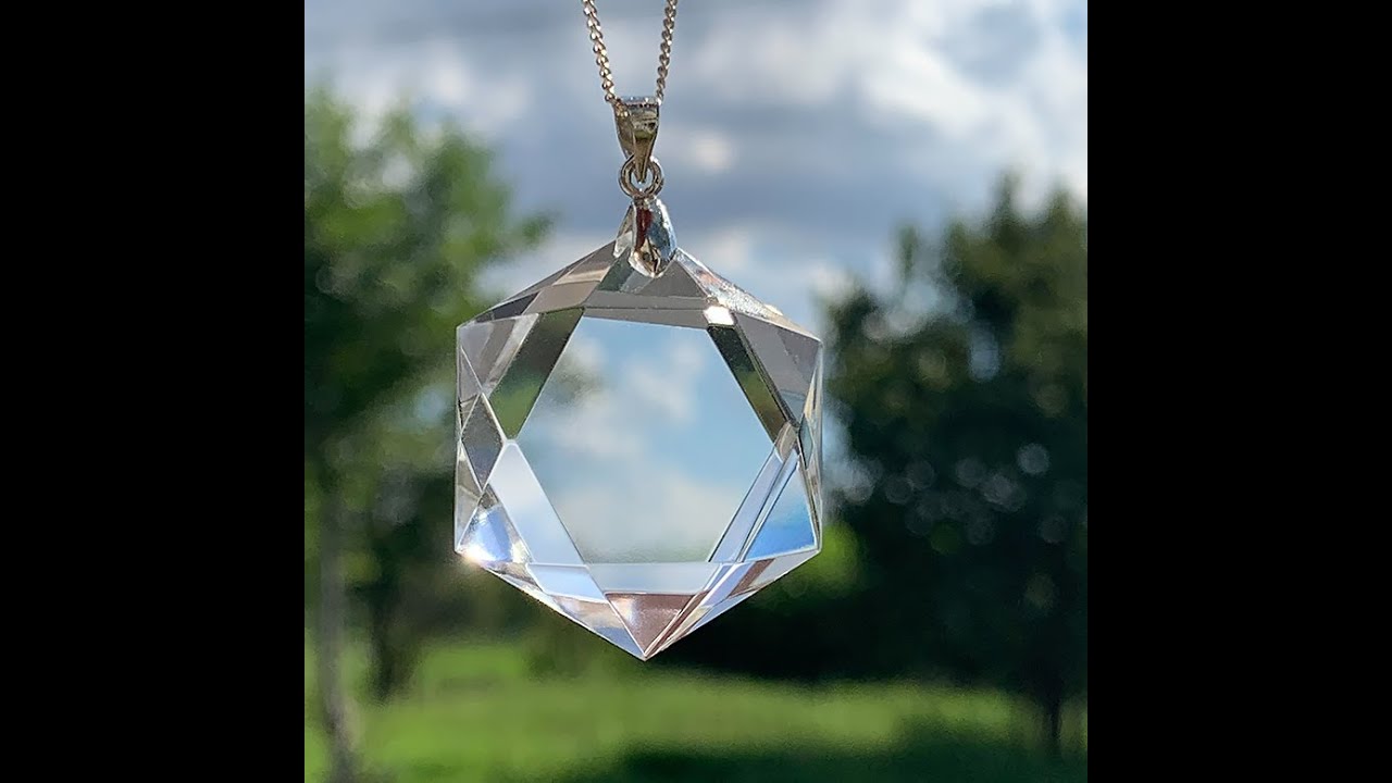 ブラジル産] ヘキサゴン天然水晶ペンダントトップ（六芒星） - 埼玉県