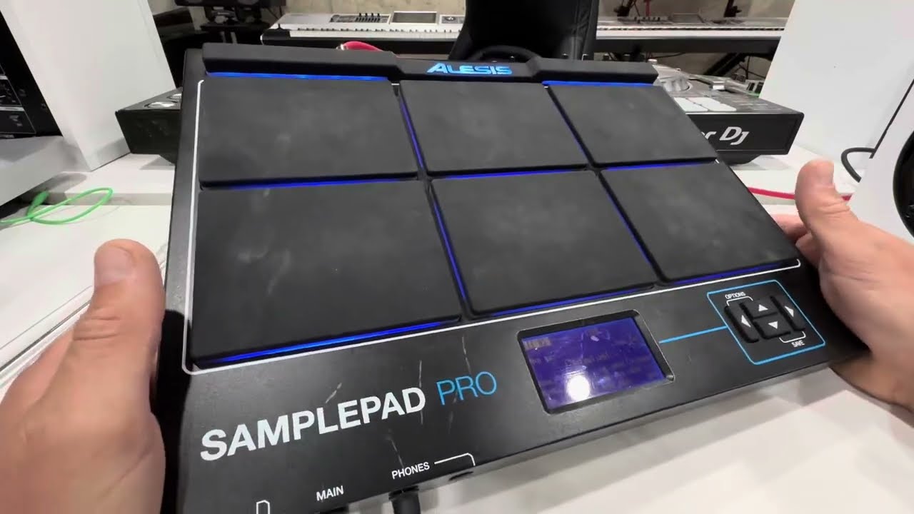 ALESIS SAMPLEPAD PRO マウント機材セット 大量の自作音源付き ALESIS