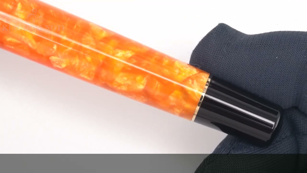 DELTA デルタ 万年筆 ドルチェビータ スリム バーメイル F - YouTube