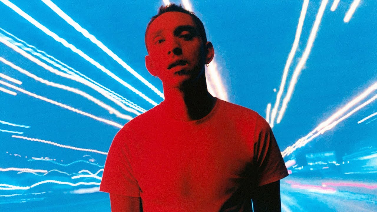 Oliver Sim - GMT (Jamie xx Remix) - YouTube