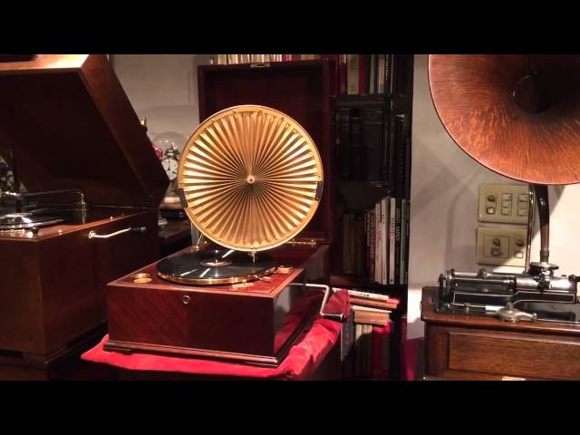 世界1000台限定】HMV460 グラモフォン ルミエール 卓上蓄音機