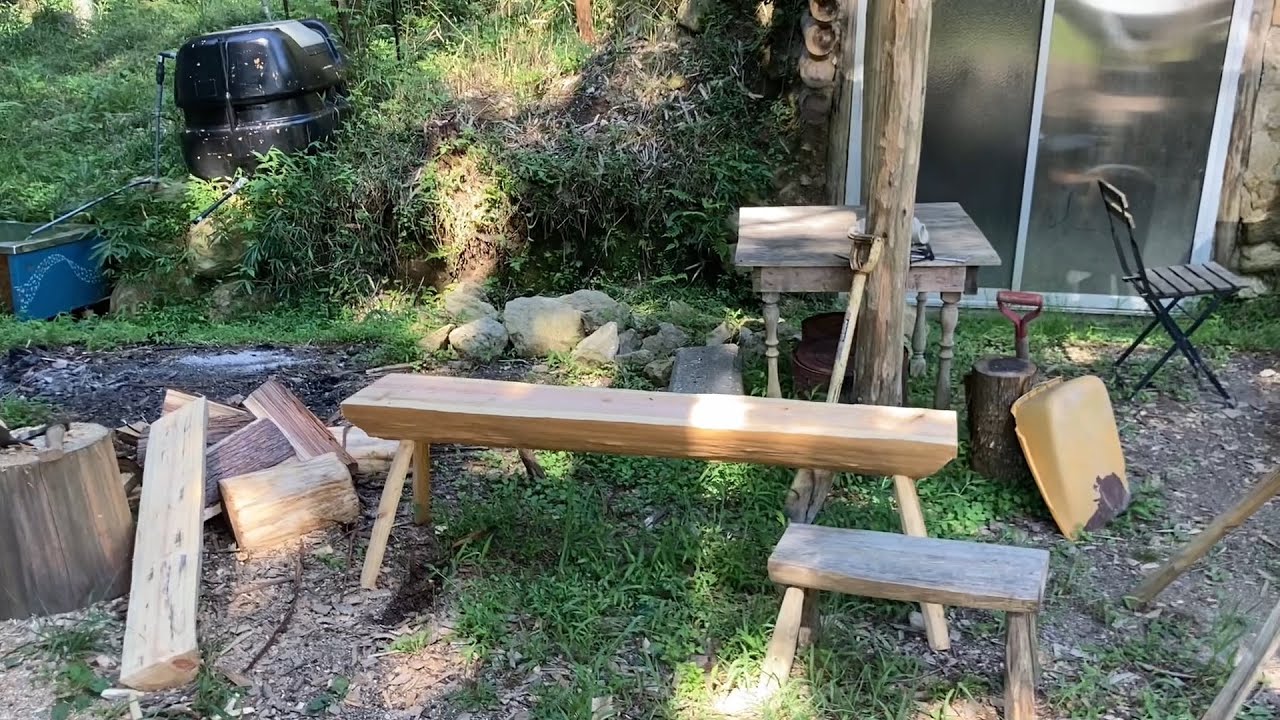 杉丸太】ベンチの作り方解説と、メンテナンスの方法 - YouTube