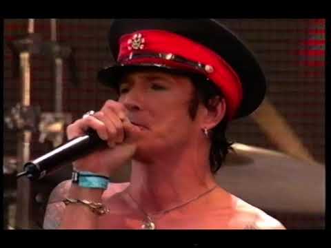 Velvet Revolver - Slither - Live 8 - Saturday 2 July 2005 - YouTube