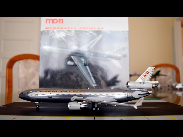 JC Wings 1:200 McDonnell Douglas MD-11 