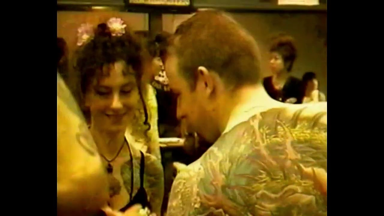 Tokyo Tattoo Convention 1999 - The Floor - YouTube