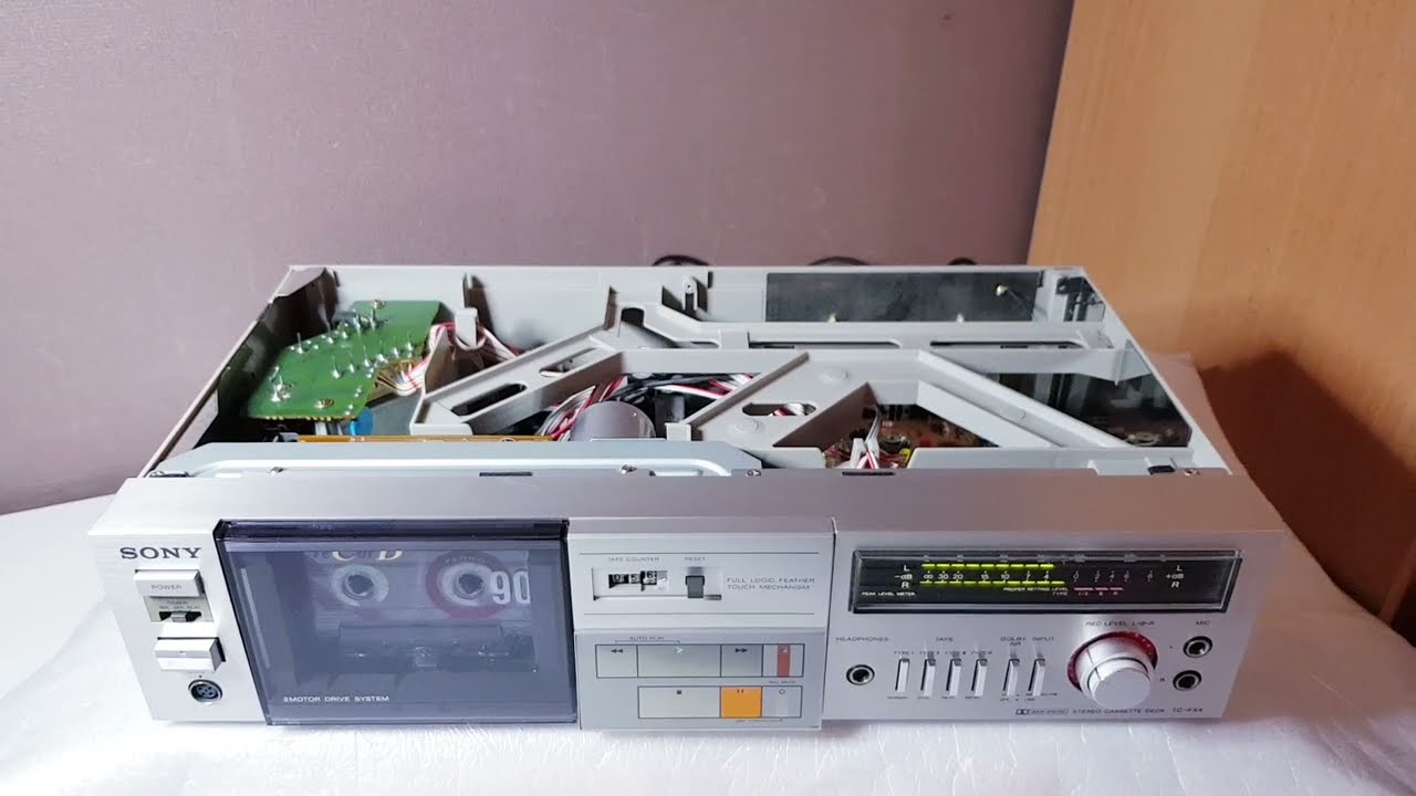 Sony TC-FX4 •1980.y. - cassette deck, - look inside after repair