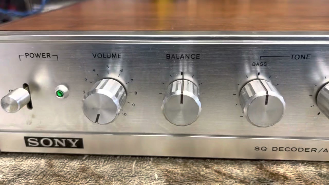 Sony SQA-200 Decoder/Amplifier - YouTube