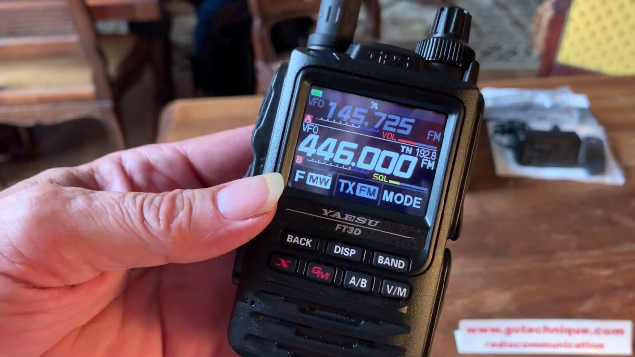 YAESU FT3D YAESU FT3DE C4FM⁄FM 144⁄430MHz DUAL BAND DIGITAL