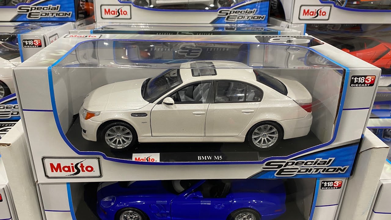 D142 ミニカー 1/18スケール BMW M5 モンテカルロ ブルー Monte Carlo