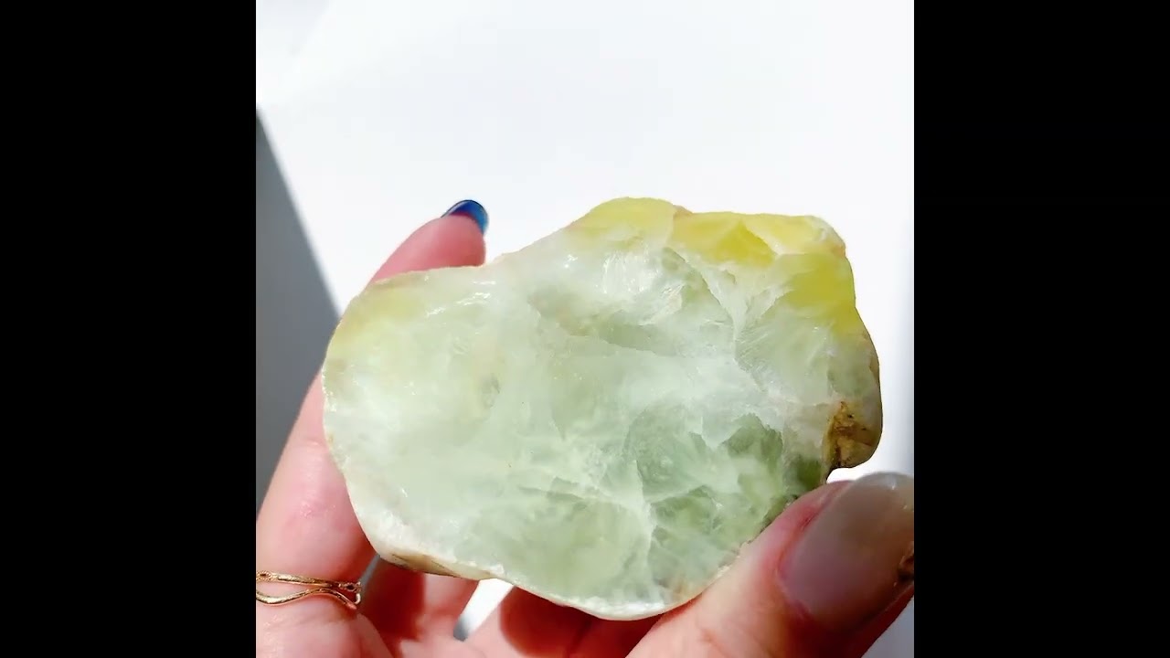 プレナイト 原石ポリッシュ | 原石 | Crystals by Purely