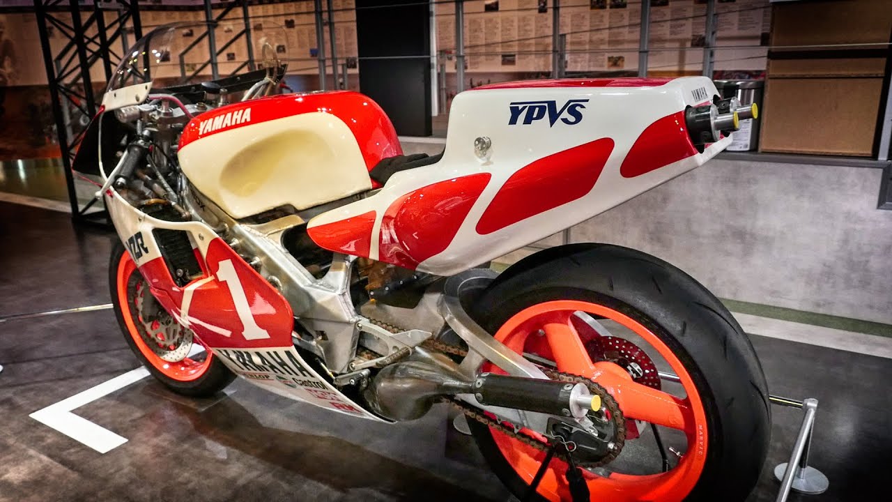 1985年 YAMAHA YZR500（0W81）平忠彦車 - YouTube