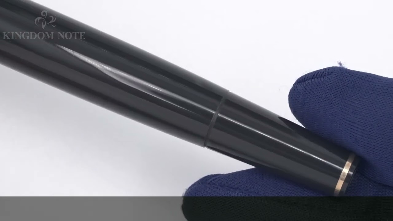 MONTBLANC モンブラン 万年筆 マイスターシュテュック #72 グレー M