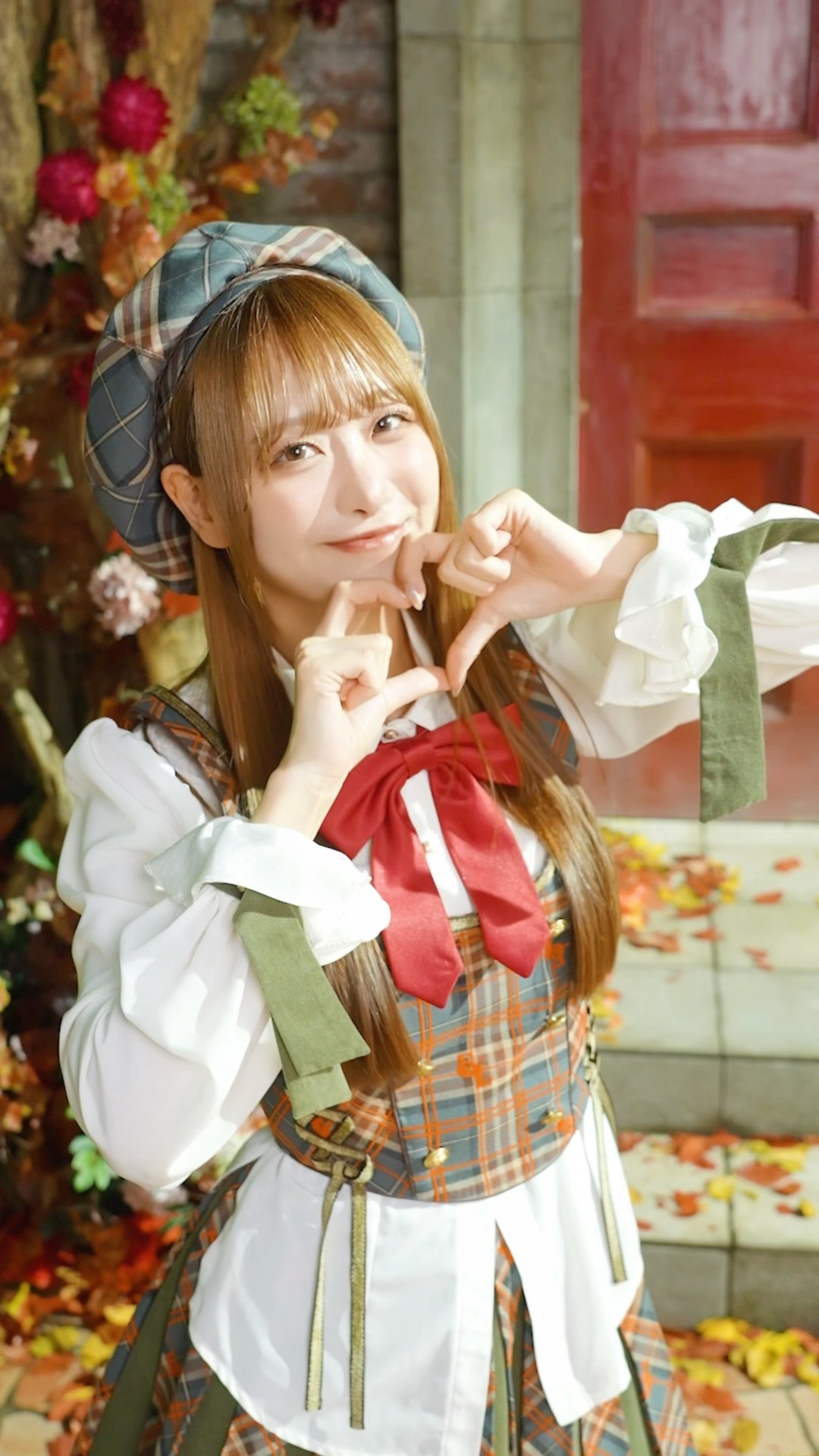 ラブソングに襲われる 」歌唱衣装 DANCE ver.🐺🤎 #イコールラブ