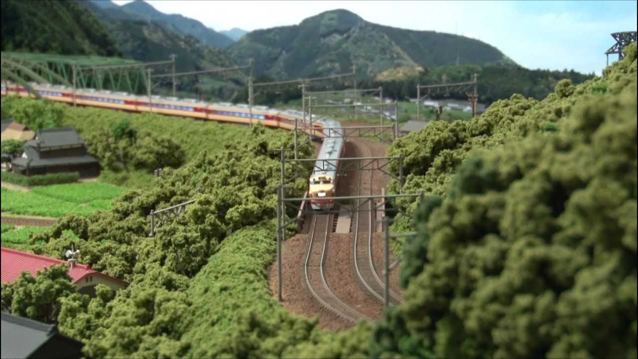 Nゲージ・鉄道模型 KATO キハ81系 特急「はつかり」 - YouTube
