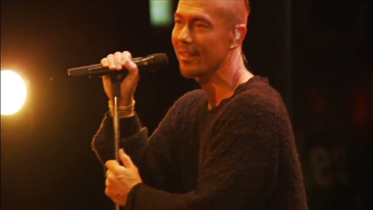 besties】MANHATTAN NY***** - 米倉利紀 【LIVE】 - YouTube