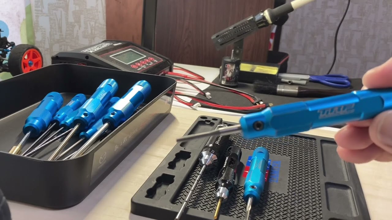 ラジコン 工具紹介と小技ネタ 使いやすい工具は？ タミヤ TRFツール