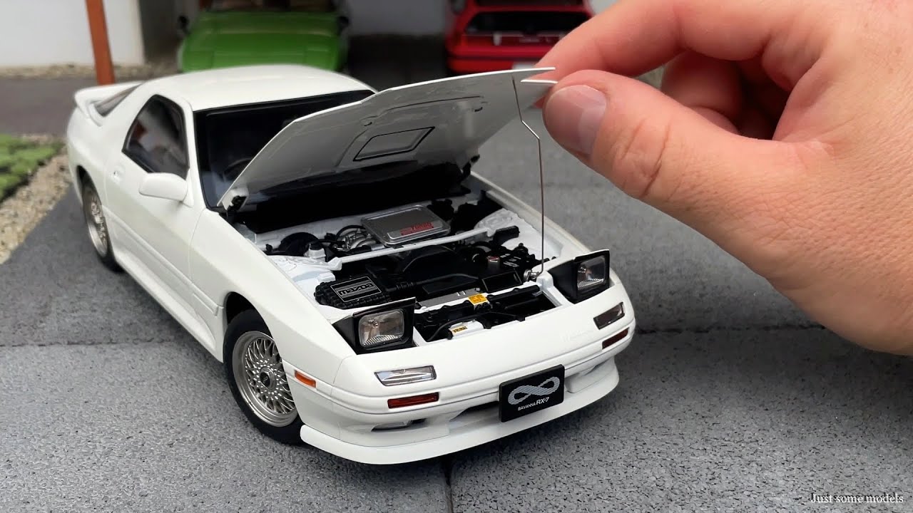 1:18 Mazda Savanna RX-7 (FC3S), white - Whelart [Unboxing] - YouTube