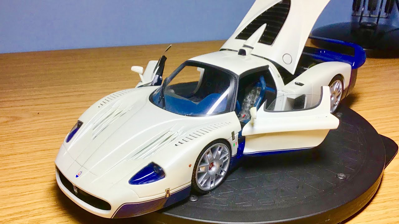 HotWheels Elite | Maserati MC12 1/18 | In Depth Review - YouTube