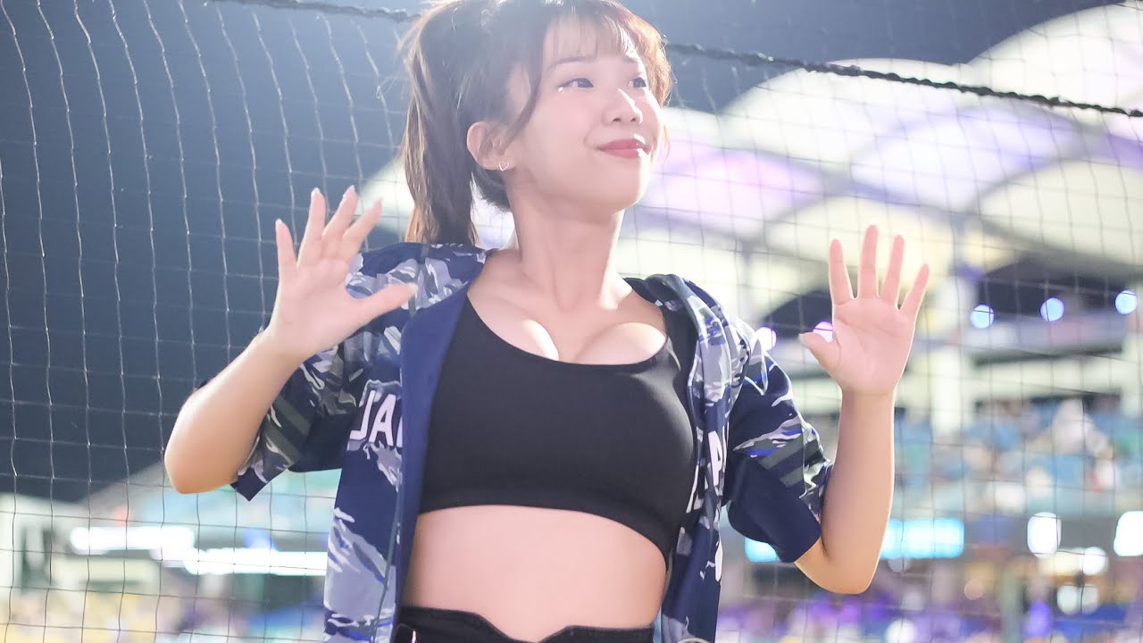 楽天ガールズコレクターズカード2020巫苡萱 楽天ガールズコレクターズ