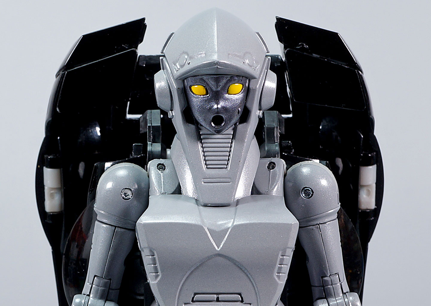 レビュー：マスターピース MP-55 ナイトバードシャドウ | 超偏見超変形