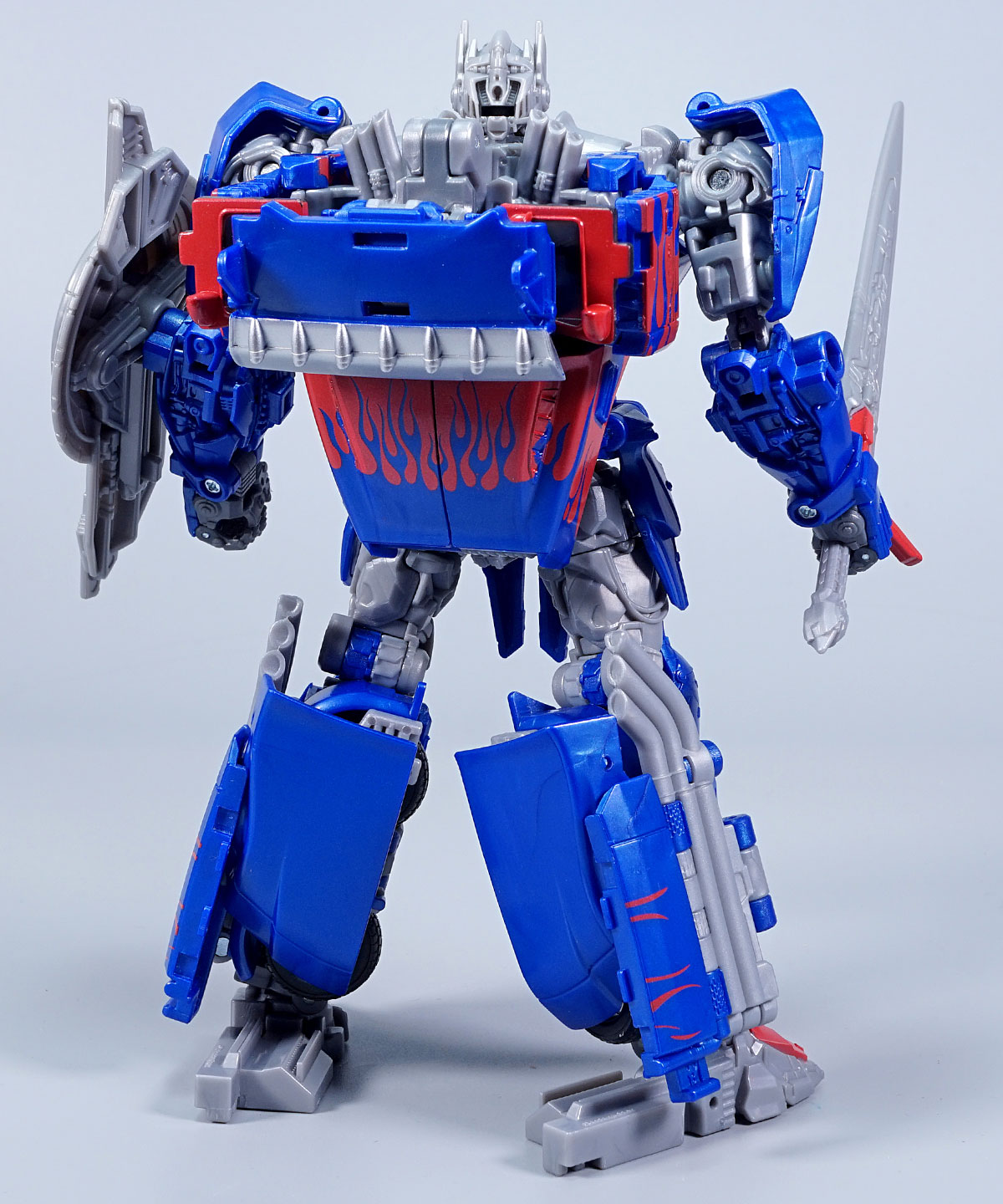 トランスフォーマー スタジオシリーズ オプティマスプライム クロス