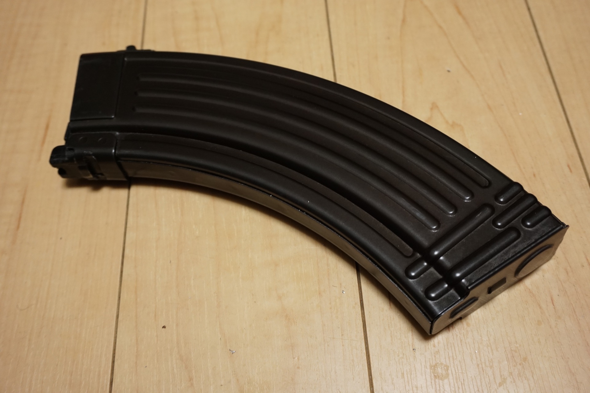 GHK AK CO2 マガジン 5本 一本ガス漏れ GHK AK CO2 マガジン 5本 一本