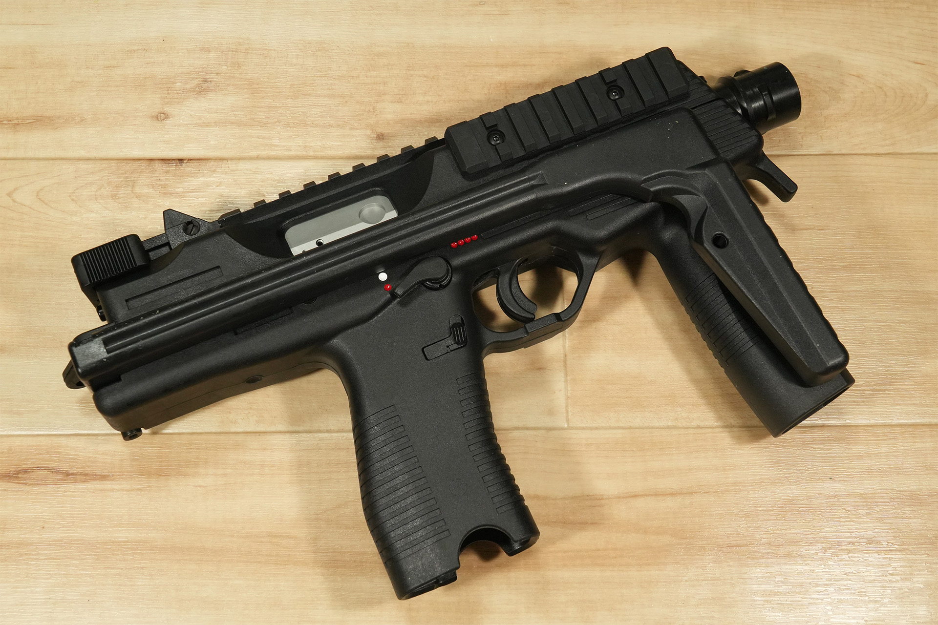 B&T MP9-NタイプGBB、Maruyama MP-IX(MP9-N) SMG DX JP Versionの