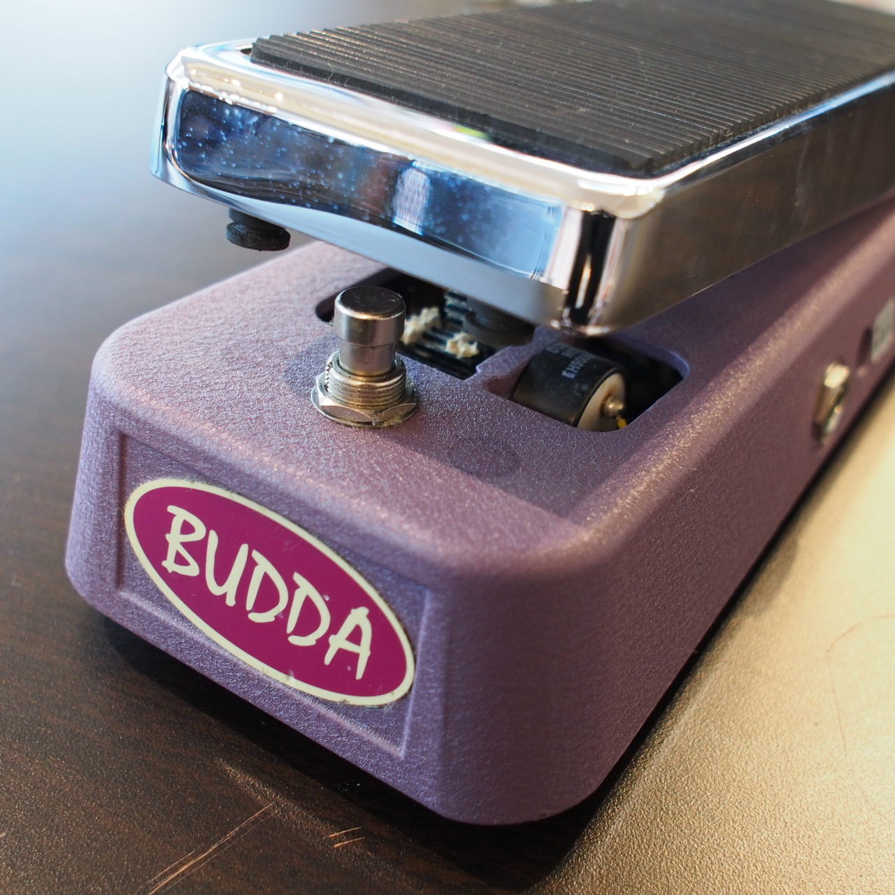 買取情報】音が太いです。『BUDDA Budda wah』楽器奏庫｜初心者歓迎