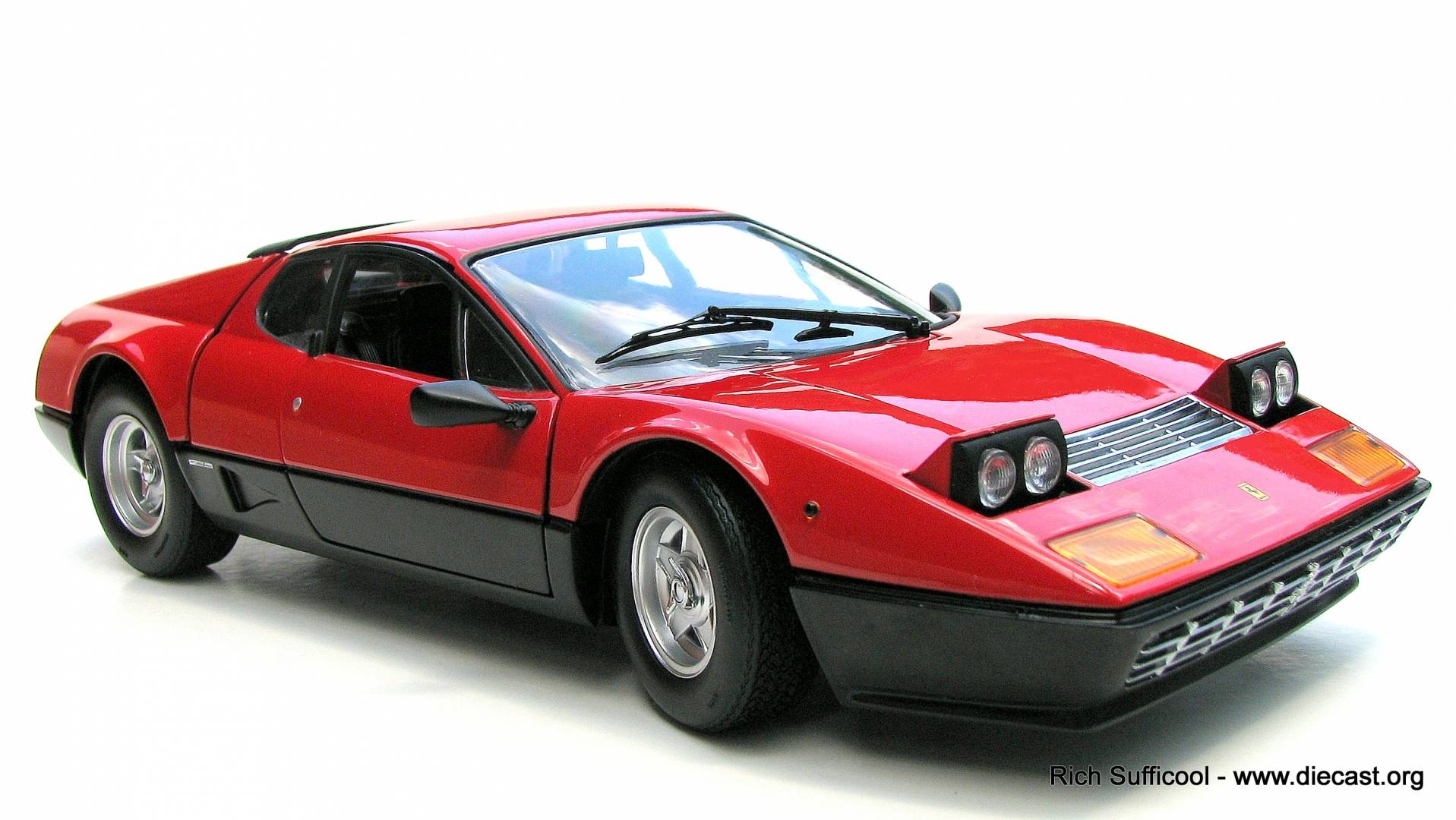 Ferrari 512 BB… [PIC] – Forum 18 – The Diecast Zone Forums