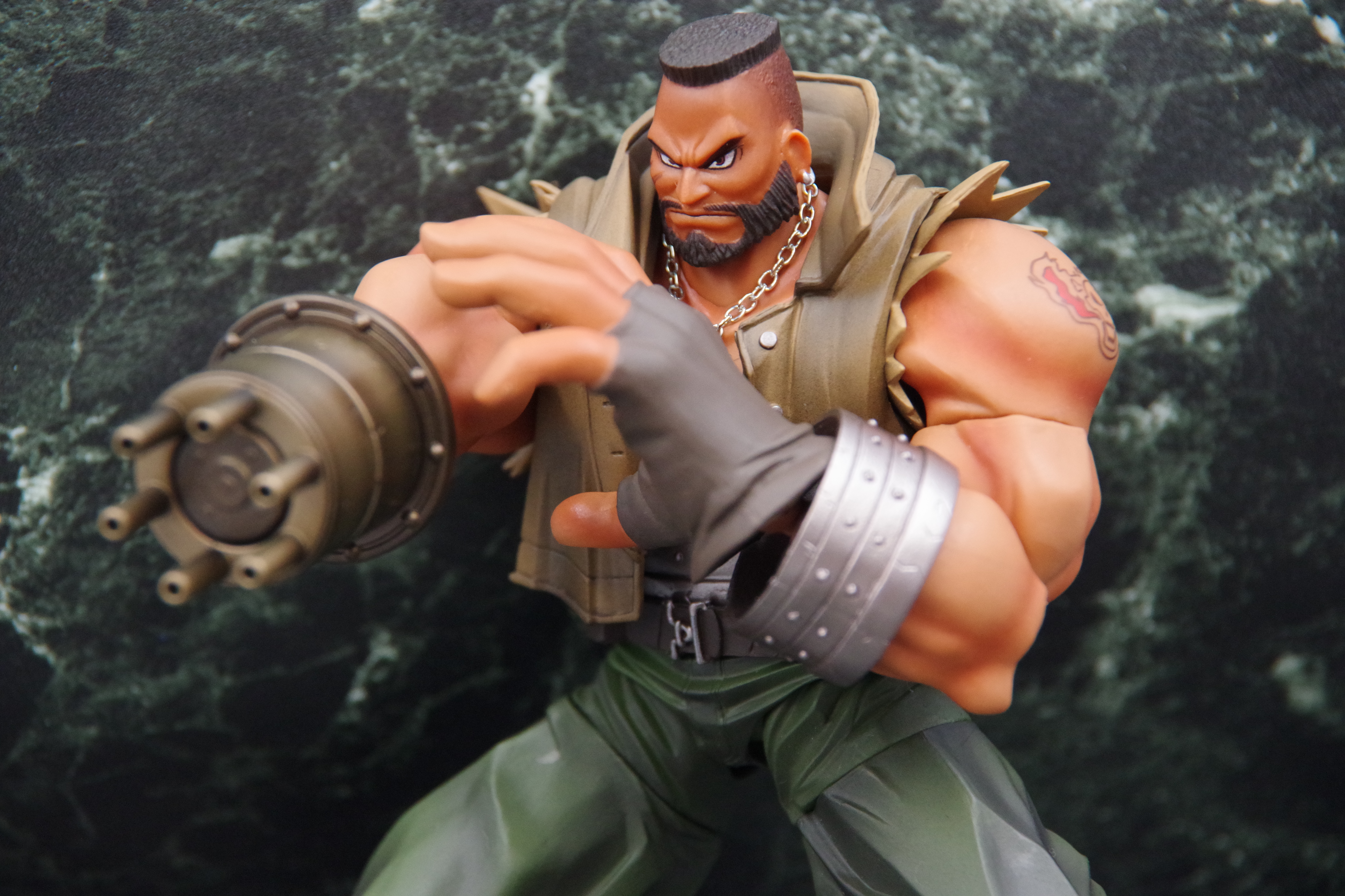 ファイナルファンタジーVII BRING ARTS バレット・ウォーレス