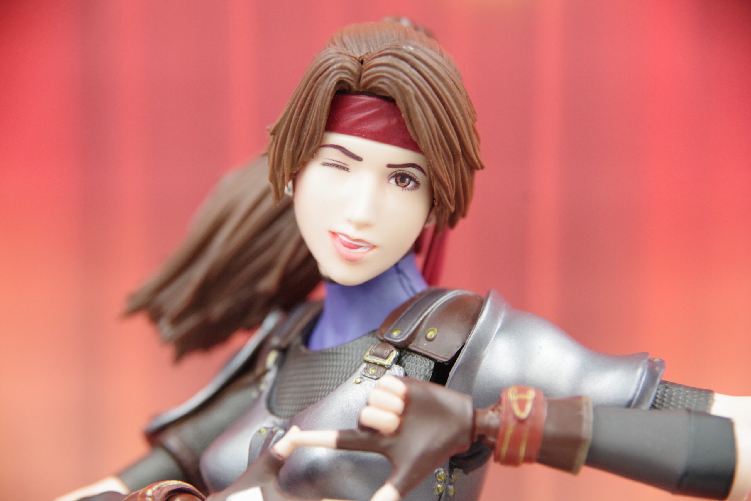 ファイナルファンタジーVII リメイク PLAY ARTS改 ジェシー＆バイクSET