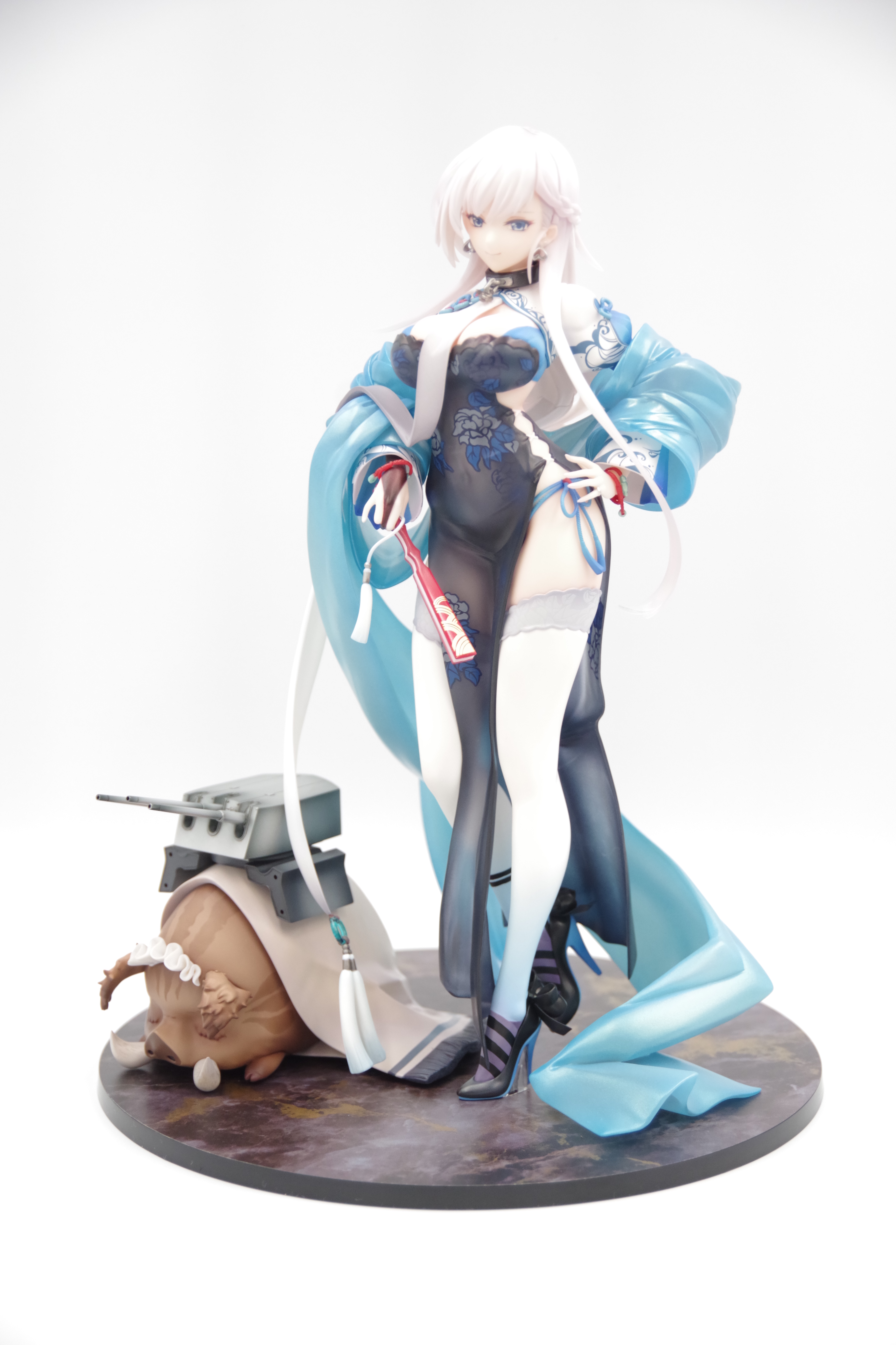 アズールレーン ベルファスト 彩雲の薔薇Ver. | フィギュアレン