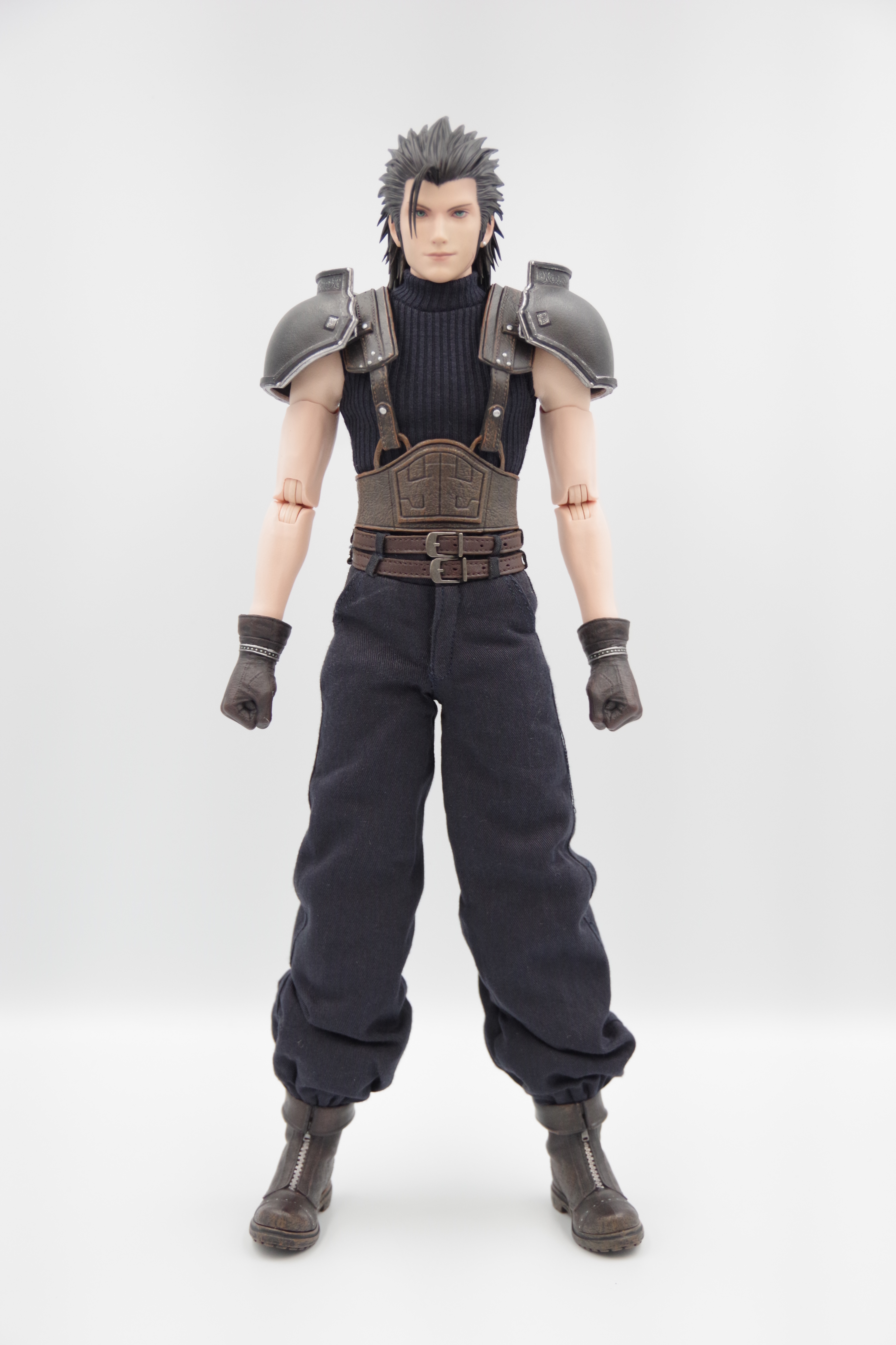 GT-005 クライシスコア ファイナルファンタジーVII ザックス